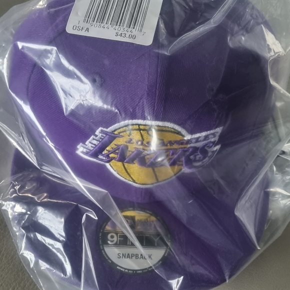 NEW ERA NBA 9Fifty Team Color Basic Snapback Cap BRAND NEW - Picture 4 of 5